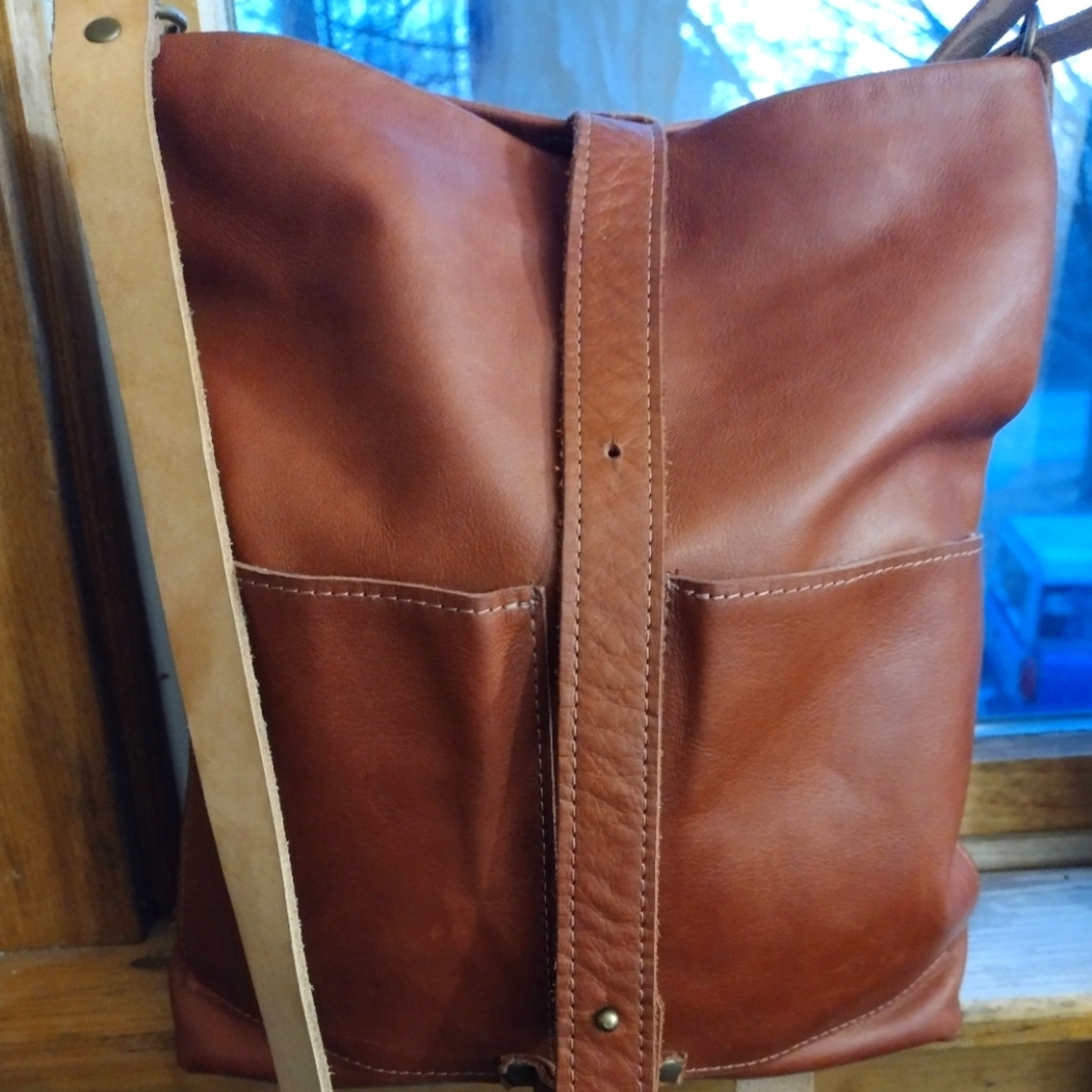 Awl Snap Tom Tom tote